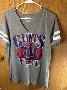 NWT NFL New York Giants Heather Gray V-Neck T Shirt Women’s Size L